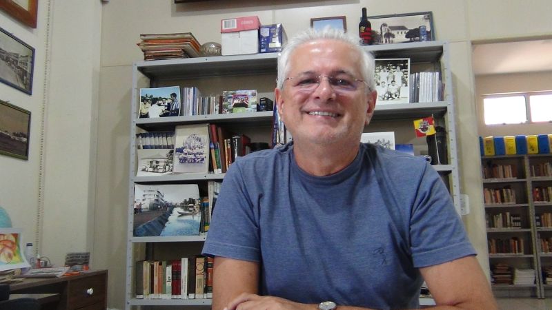 Adilson de Sousa Araújo - Controlador de Tráfico Aéreo